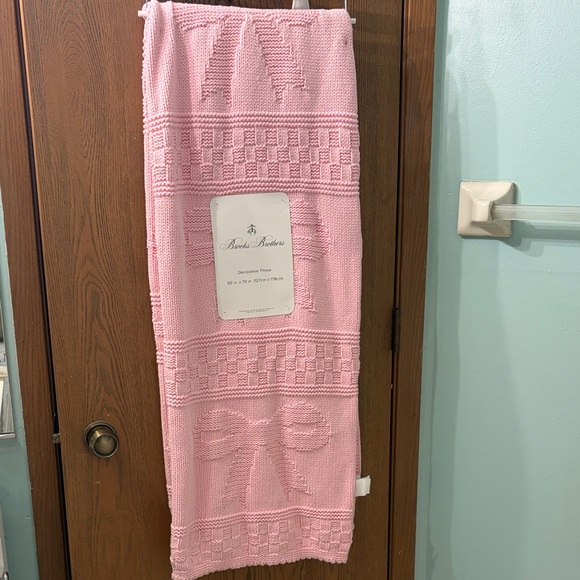 Brooks Brothers Pink Bow Patterned Throw Blanket